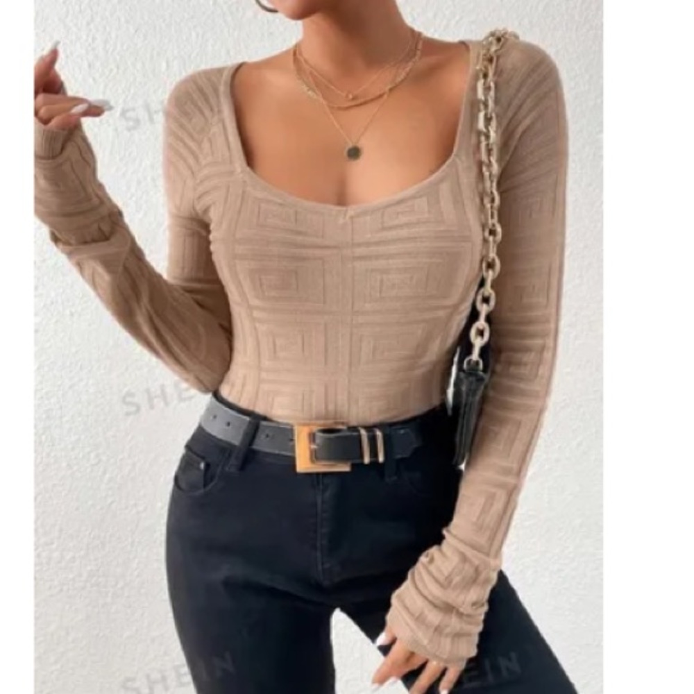 Fashion Geometric Knit Top